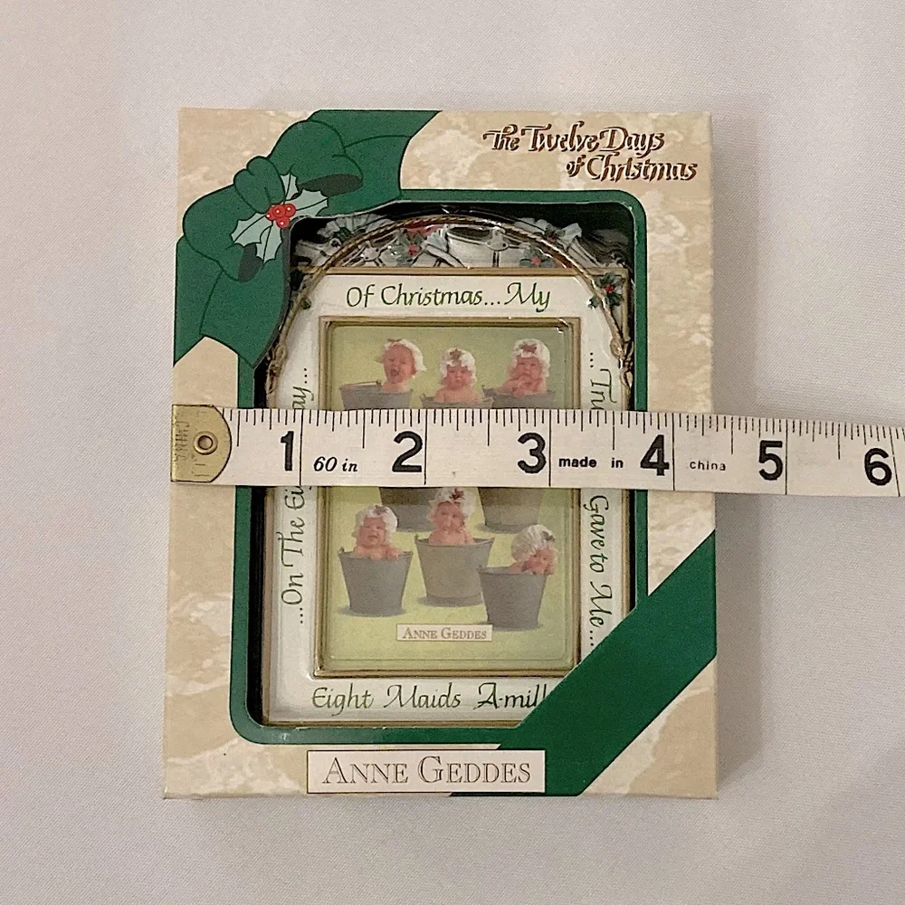 ⭐️ Vintage Anne Geddes On The Eighth Day Of Christmas Ornament